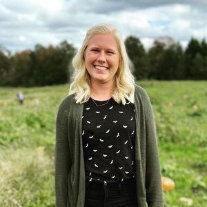 Meet your Posher, Lizzie